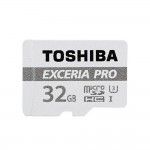 Cartão de memória 32GB Toshiba THN-M401S0320E2