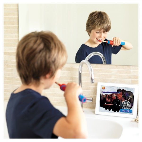 Escova de dentes elétrica Oral-B Stages Power Kids - Star Wars