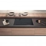 Placa de induo Hotpoint HS 3377C BF