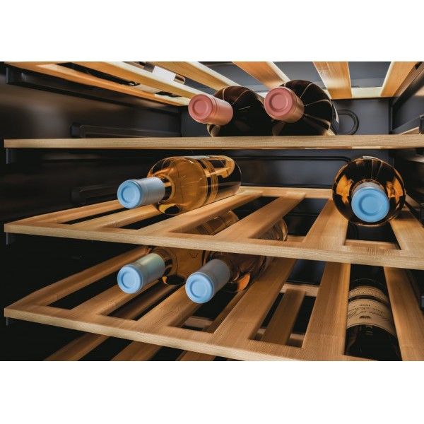 Cave de Vinho Candy CWC154EELN