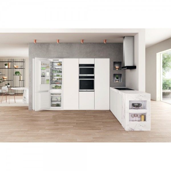 Frigorfico Combinado de Encastre WHIRLPOOL WHC20T352