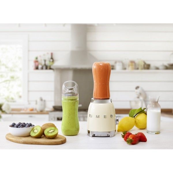 Mini Liquidificador SMEG PBF01CREU