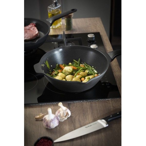 Frigideira Wok TEFAL Robusto E2491944