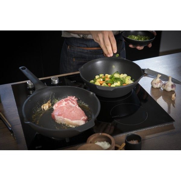 Frigideira Wok TEFAL Robusto E2491944