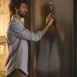 Frigor�fico Combinado HAIER HTW7720ENMP