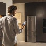 Frigor�fico Combinado HAIER HTW7720ENMP