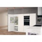 Frigor�fico combinado de encastre Whirlpool WHC20 T352