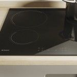 Placa de vitrocerâmica CANDY CH64CCB/4U Placa de vitrocerâmica CANDY CH64CCB/4U