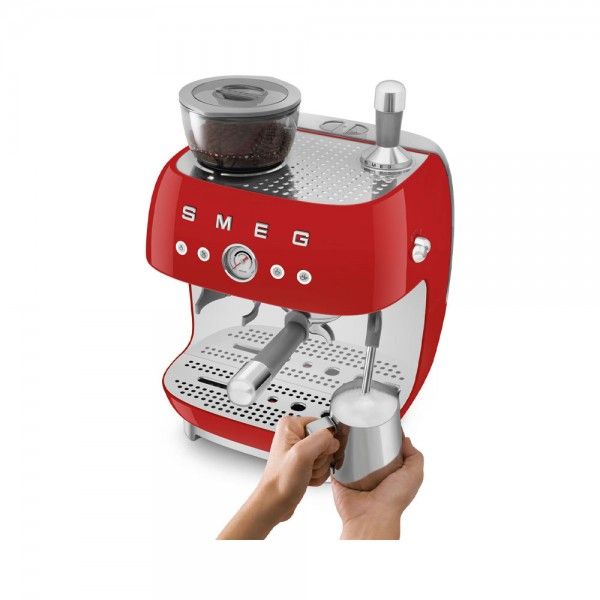 Mquina de Caf Expresso Manual SMEG EGF03RDEU