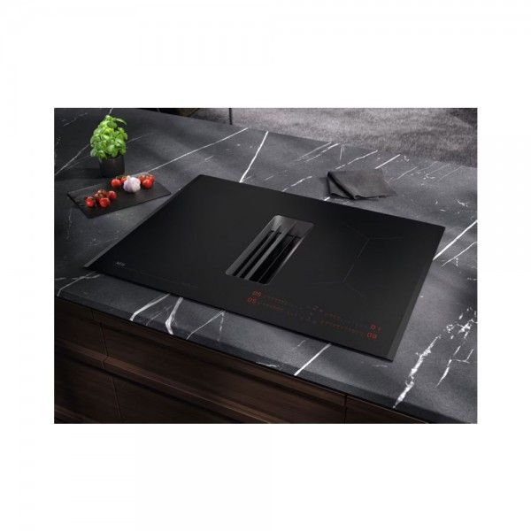 Placa de Induo com Exaustor AEG TCH74B01FB