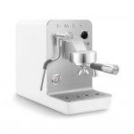 Mquina de Caf Expresso Semiprofissional SMEG EMC02WHMEU