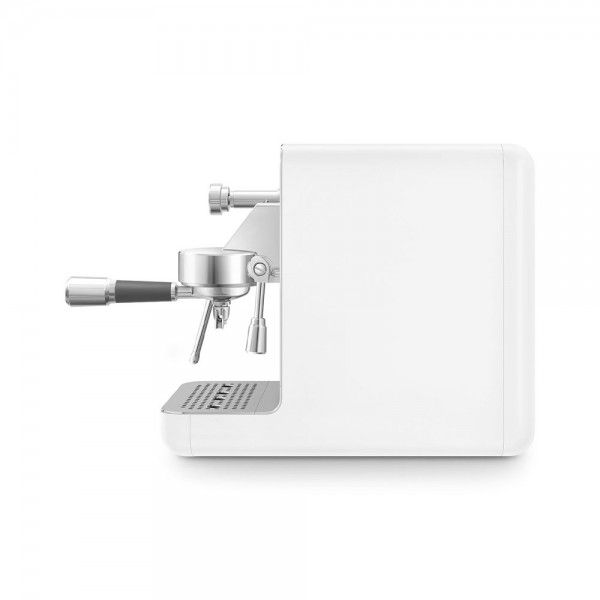 Mquina de Caf Expresso Semiprofissional SMEG EMC02WHMEU