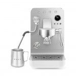 Mquina de Caf Expresso Semiprofissional SMEG EMC02WHMEU
