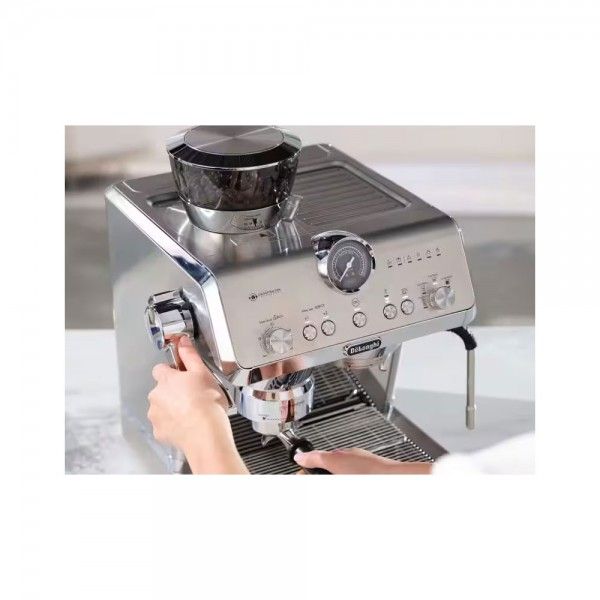 Mquina de Caf Manual La Specialista Opera DELONGHI EC9555M