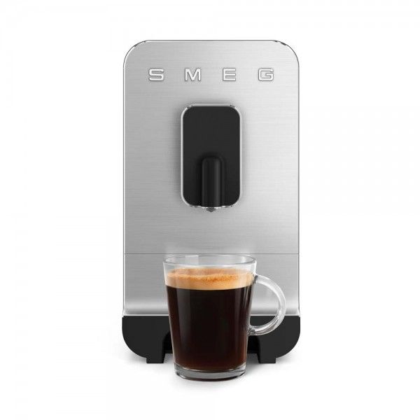 Mquina de caf expresso SMEG BCC01BLMEU