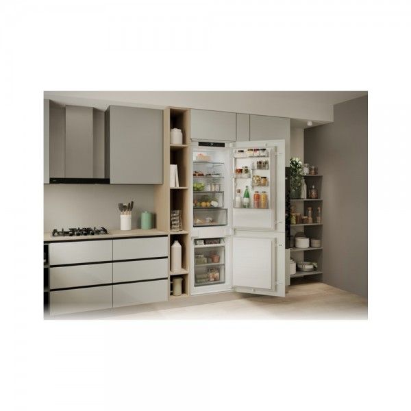 Frigorfico Combinado de Encastre CANDY CNBQT3518E