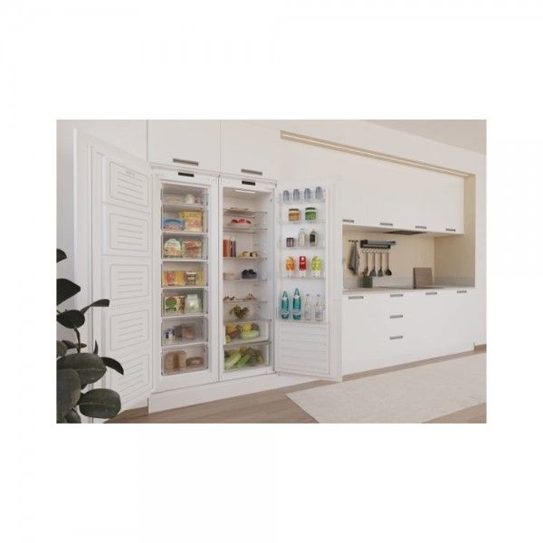 Arca Vertical de Encastre CANDY CUS518EW