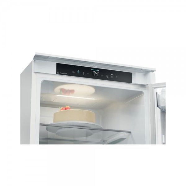 Frigorfico Combinado de Encastre CANDY CNBQT3519EW