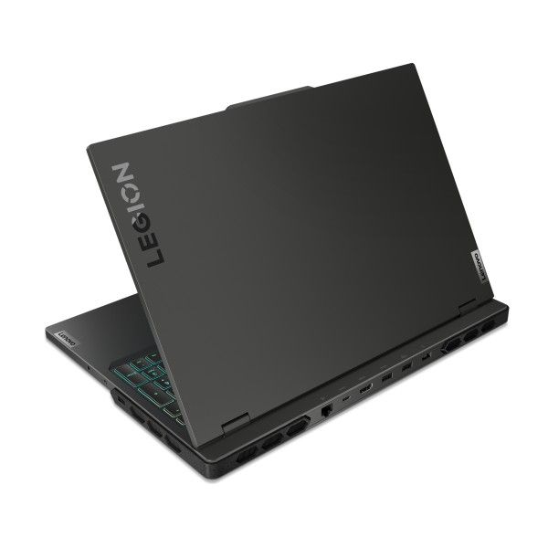 Porttil Lenovo Legion Pro 7i 16IRX8H-876