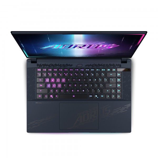 Porttil Gigabyte AORUS Master 16 BZHC6PTE64SP