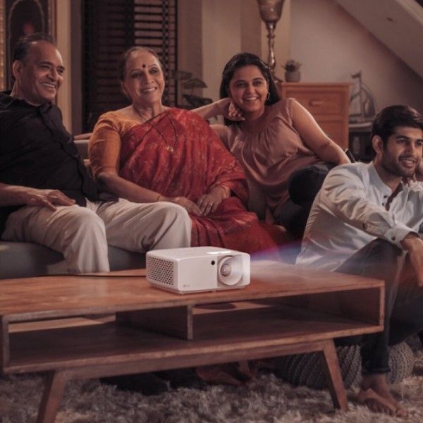 PROJETOR OPTOMA UHZ66 E9PD7LD01EZ2