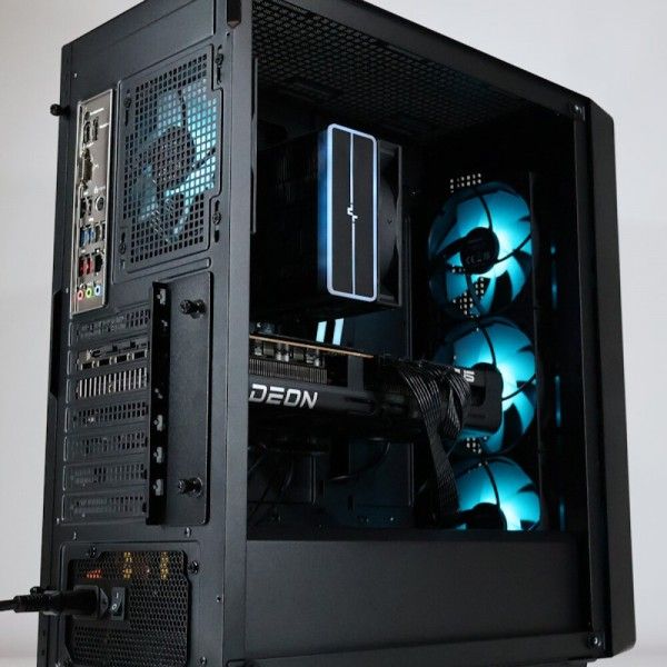 COMPUTADOR GAMING INVICTUS V8