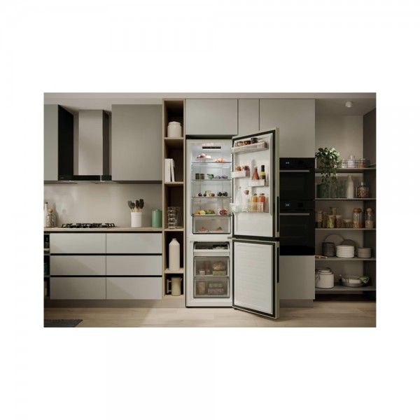 Frigor�fico Combinado CANDY CNCQ2T518EC