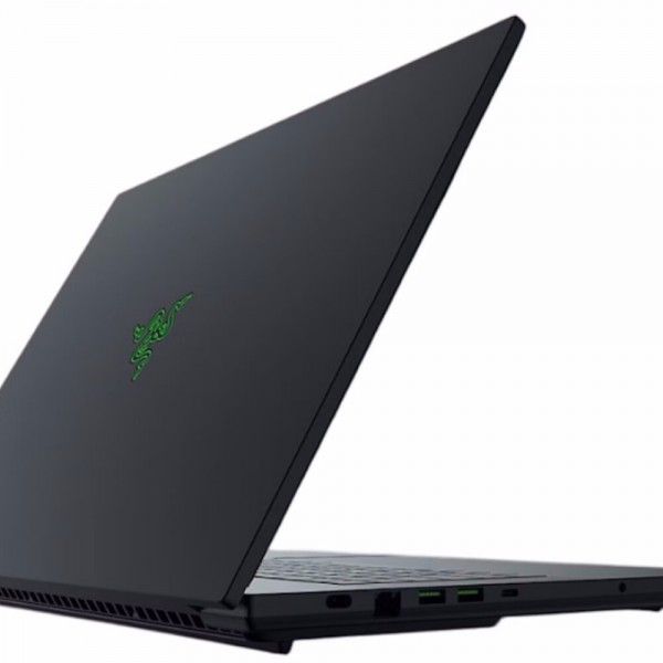 Porttil RAZER BLADE 18