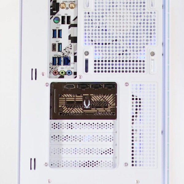 COMPUTADOR GAMING INVICTUS V9
