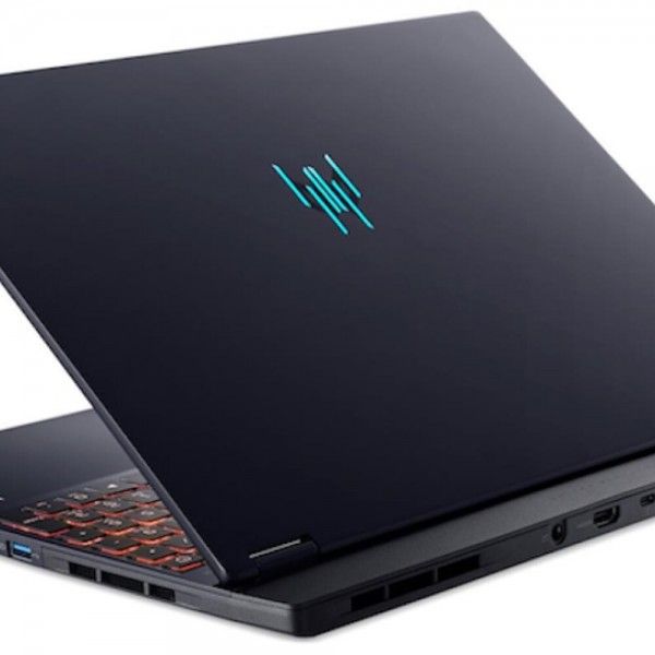 PORTTIL ACER PREDATOR HELIOS NEO 16 AI 
PHN16-73-981P