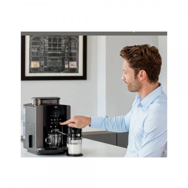 M�quina de Caf� Autom�tica KRUPS EA819E10