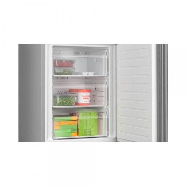 Frigor�fico Combinado BOSCH KGN39LBCF