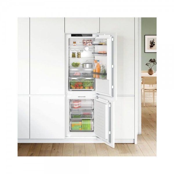 Frigor�fico Combinado de encastre BOSCH  KIN86ADD0