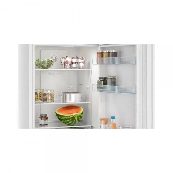 Frigor�fico Combinado BOSCH KGN33NWDA