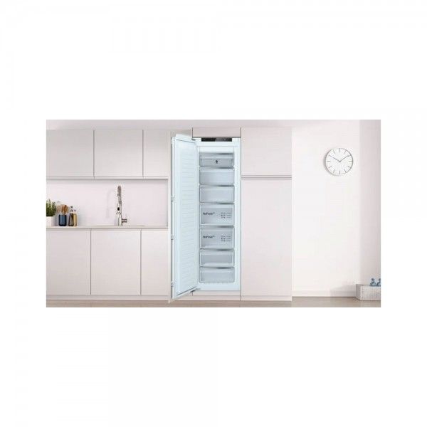 Arca Congeladora Vertical de Encastre BALAY 3GIE737F