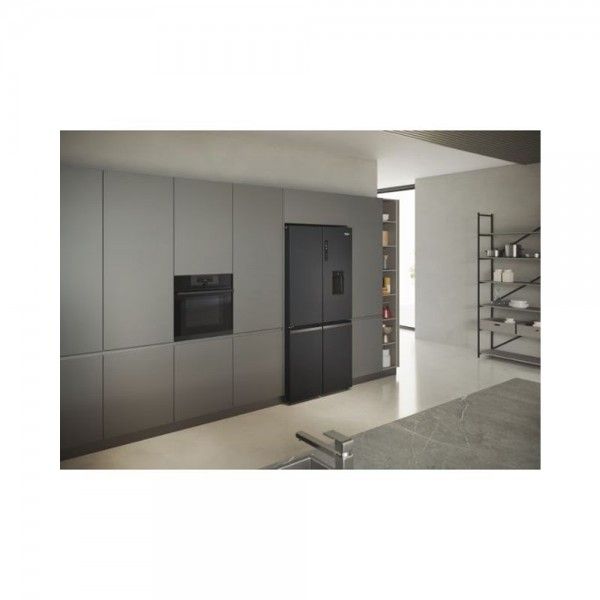 Frigor�fico Americano HAIER HCR5919EHMB