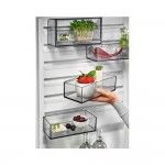 Frigor�fico Combinado AEG RCB632E6MW