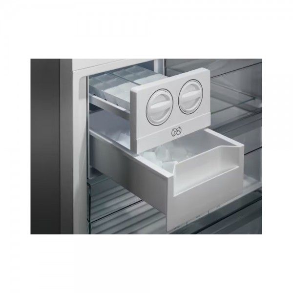 Frigor�fico Combinado AEG ORC6M481EX