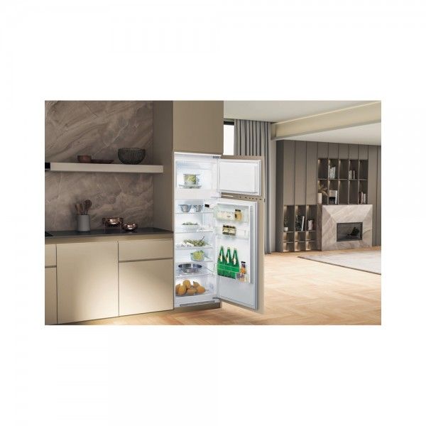Frigor�fico de Encastre WHIRLPOOL ART 364 62