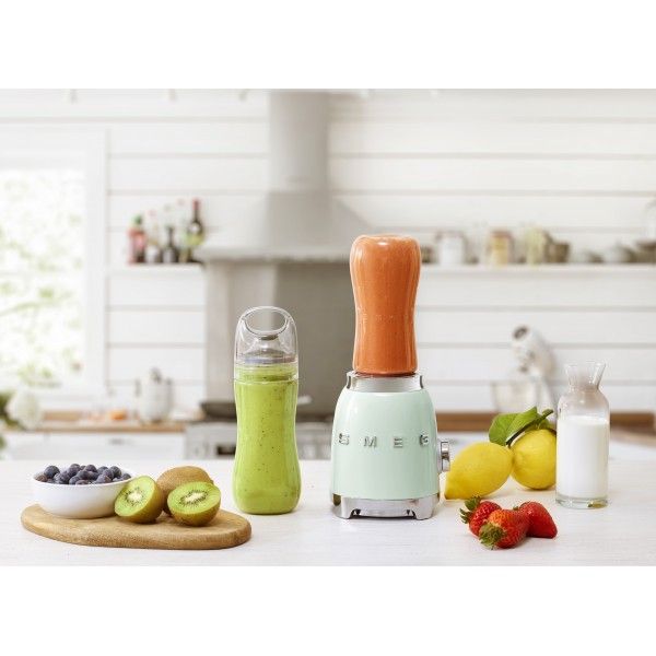 Mini Liquidificador SMEG PBF01PGEU