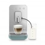 M�quina de Caf� Expresso SMEG BCC13EGMEU