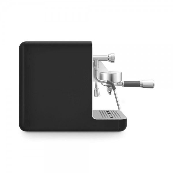 Máquina de Café Manual Semiprofissional SMEG EMC02BLMEU Máquina de Café Manual Semiprofissional SMEG EMC02BLMEU