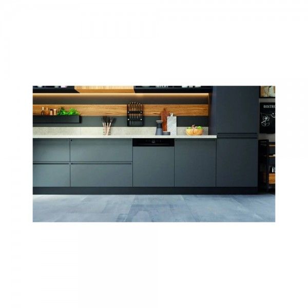 M�quina de Lavar Loi�a de Encastre HOTPOINT HBC 2B+26 B