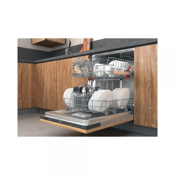 M�quina de Lavar Loi�a de Encastre HOTPOINT H2IHD526A