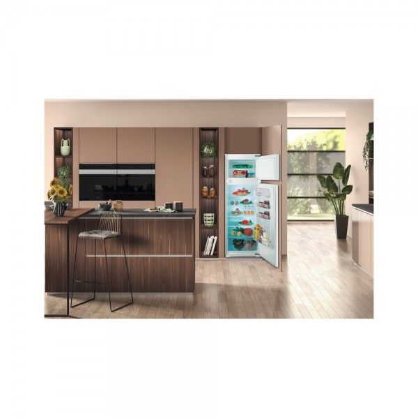 Frigor�fico de Encastre HOTPOINT T 16 A2 D/HA