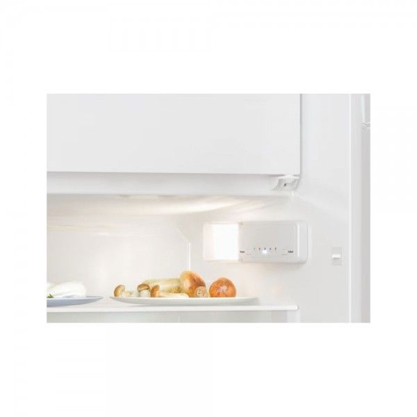 Frigor�fico Mini-bar de Encastre CANDY CM4SE68W