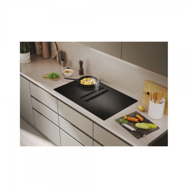 Placa de Indu��o com Exaustor CANDY CIH8I4CF