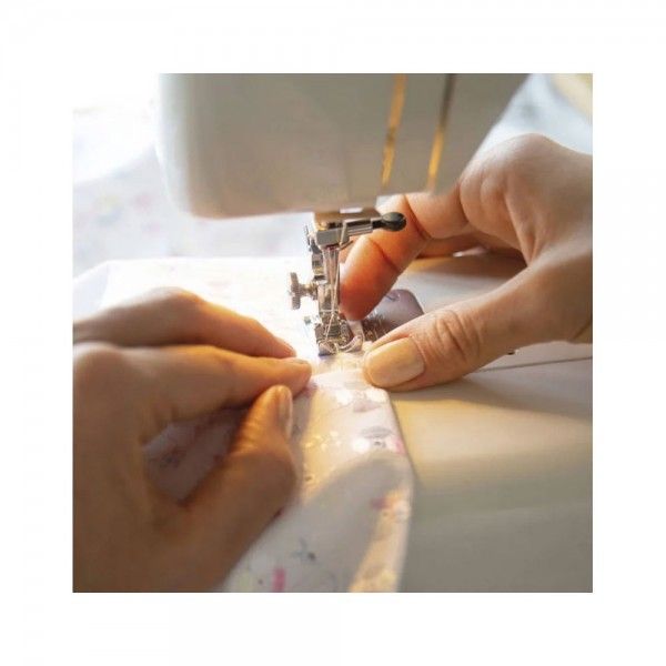 M�quina de Costura UFESA SW1201 Facile