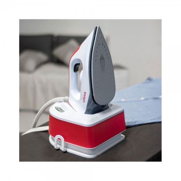 Ferro com Caldeira UFESA PL2650