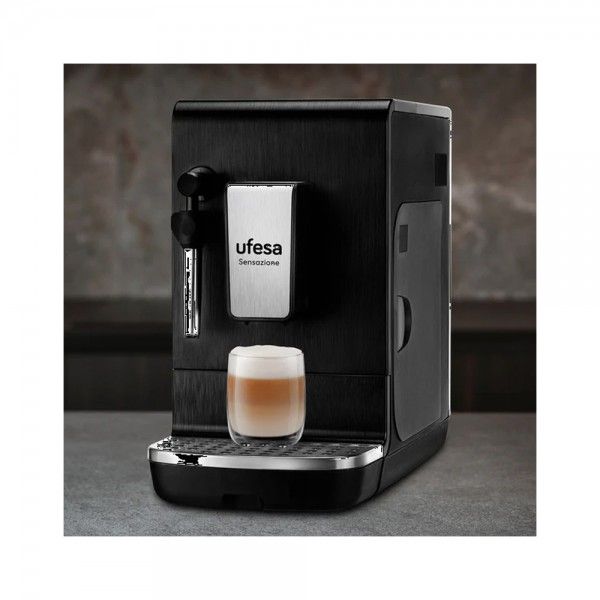 M�quina de Caf� Autom�tica UFESA CMAB200.102